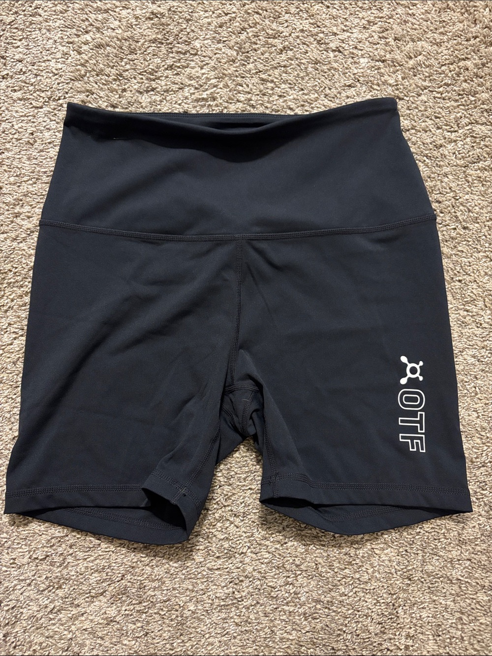 Orangetheory Fitness Women’s Black Compression Athletic Shorts 5” Medium